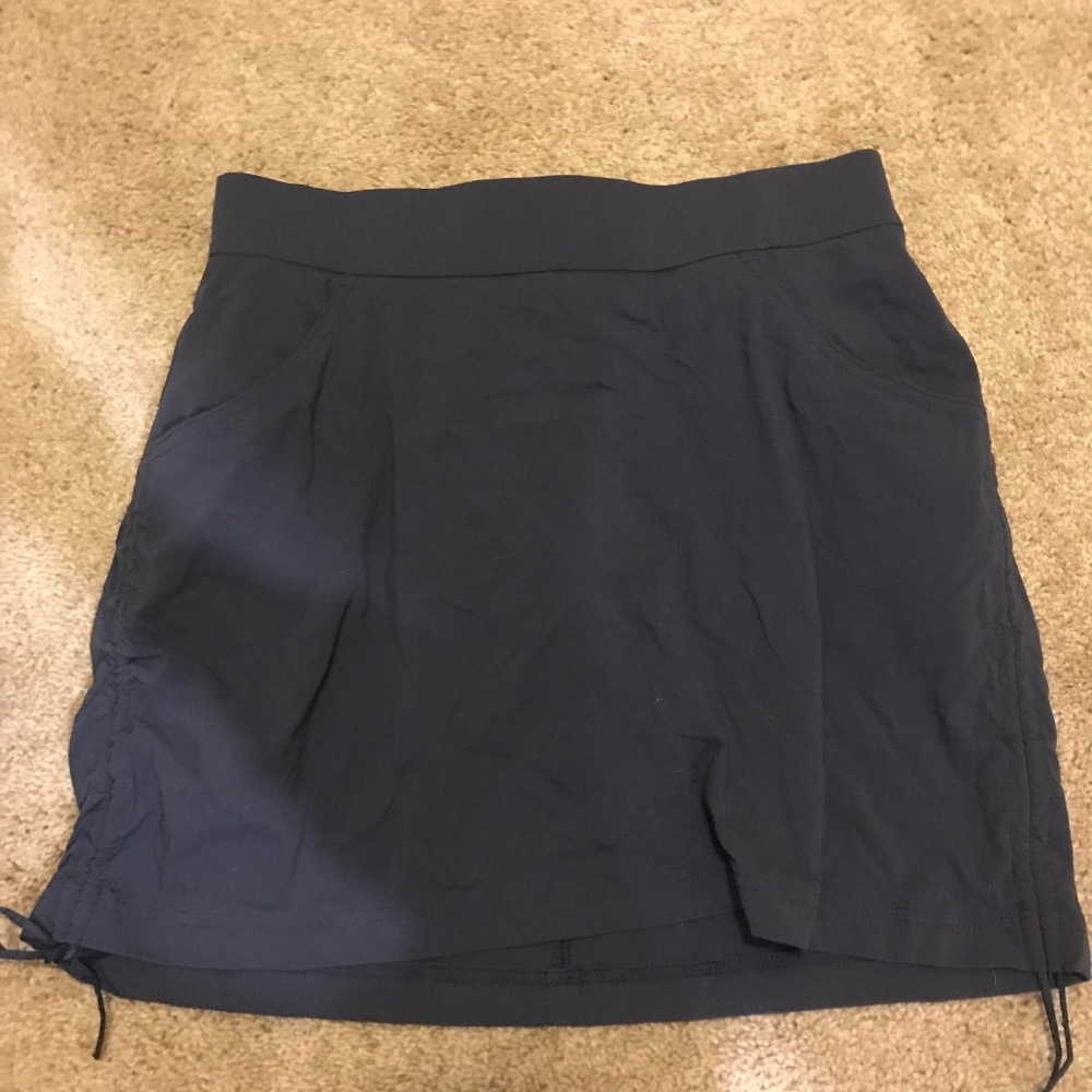 Athletic Columbia skirt